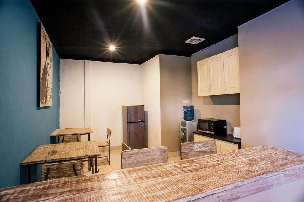 Legian Bedplus Backpacker Kuta מראה חיצוני תמונה
