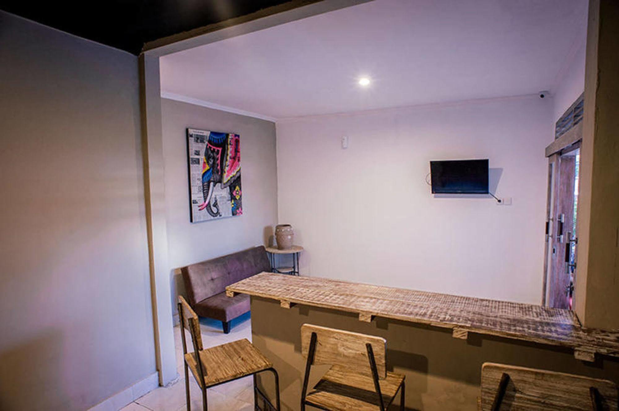 Legian Bedplus Backpacker Kuta מראה חיצוני תמונה